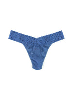 Hanky Panky Daily Lace™ Original Rise Thong in Storm Cloud Blue